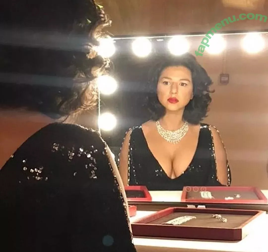 Khatia Buniatishvili nude photo #0155 (khatiabuniatishvili)