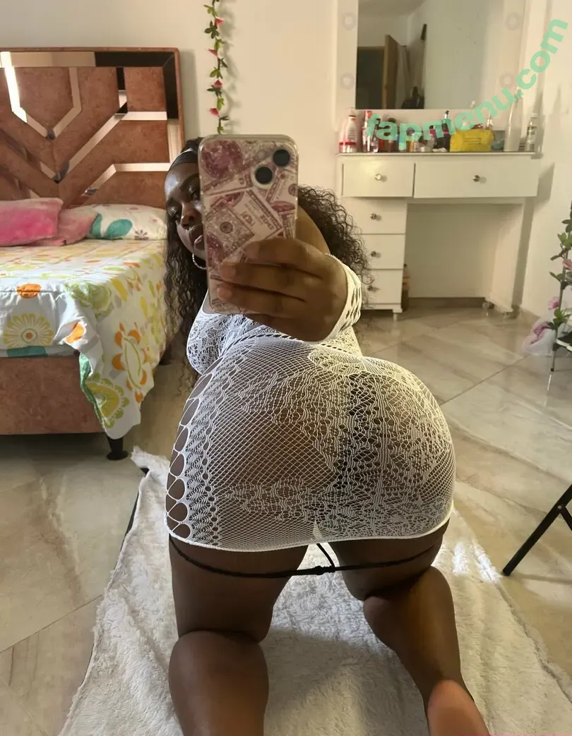 khelany20 nude photo #0022 (_.khelany._)