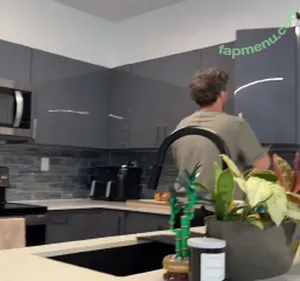 Khloe Kapri / khloekapri nude photo #0716