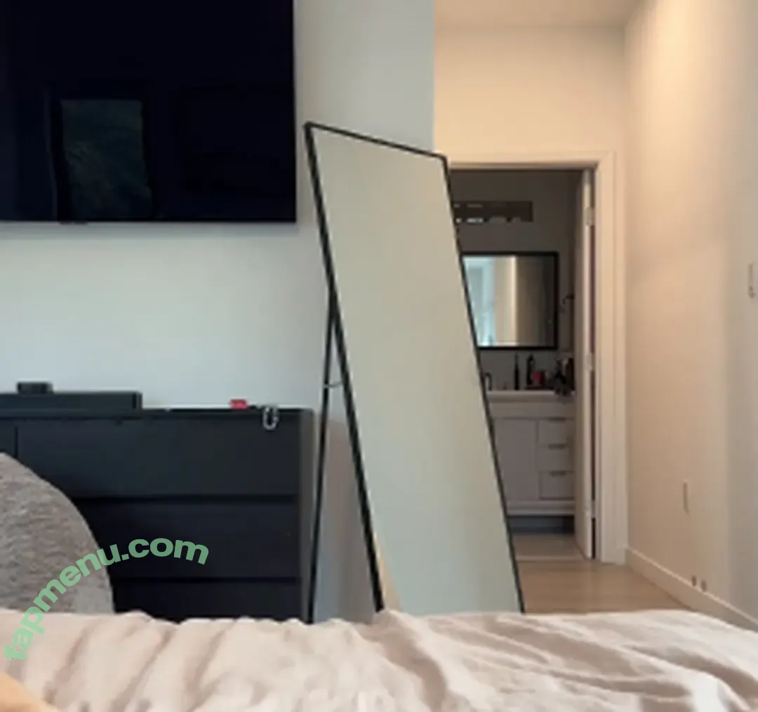 Khloe Kapri nude photo #0717 (khloekapri)