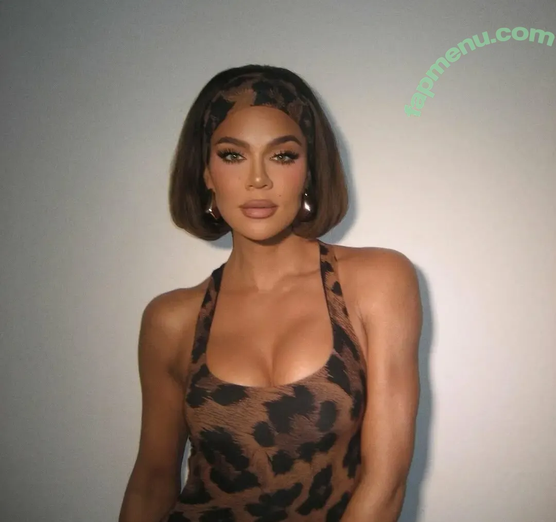 Khloe Kardashian nude photo #0936 (khloekardashian)