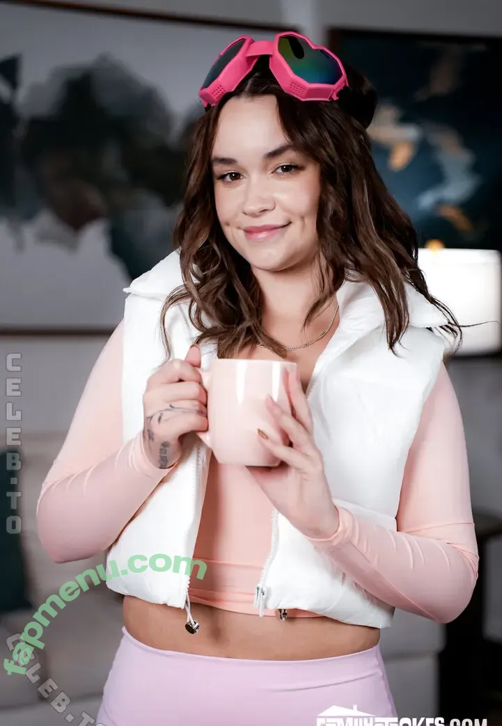 Khloe Kingsley nude photo #0183 (khloe-kingsley / khloekingsleyxo / official_khloekingsley)