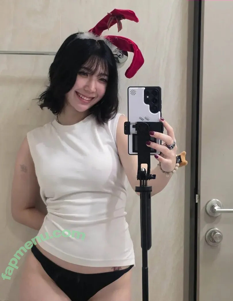 khunsorxor nude photo #0027 (khunsorxor)