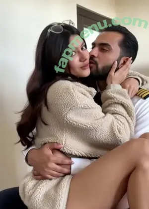 Khushi Tomar / __khushitomar / tomar_re nude photo #0022