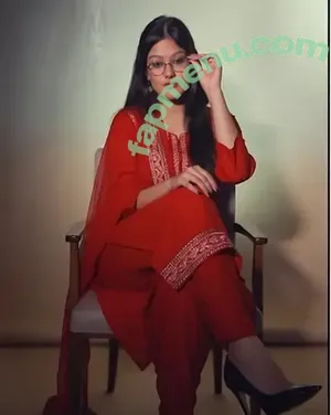 Khushi Tomar / __khushitomar / tomar_re nude photo #0034