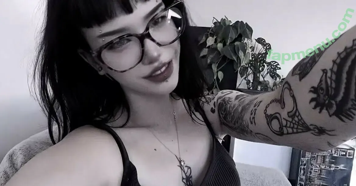 ki666tty nude photo #0064 (ki666ttymeow / purrfectkitty666 / sprinklkitty666)