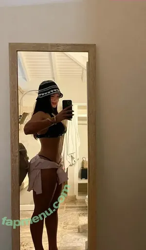 Kiana Dufour / Jogadora / kianadufour nude photo #0146