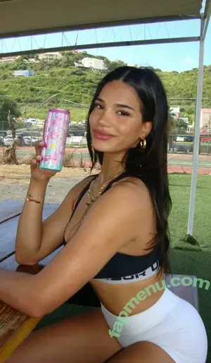 Kiana Dufour / Jogadora / kianadufour nude photo #0153