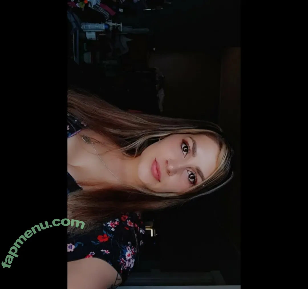 kianamarie420 nude photo #0007 (kiana_marie420)