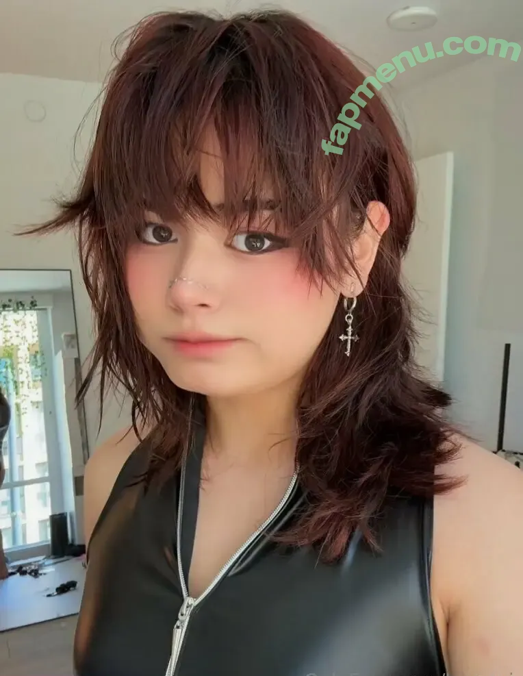 KianaVi nude photo #0542 (kianavi5 / kiyanavi)