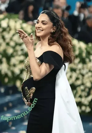 Kiara Advani / kiaraaliaadvani nude photo #0008