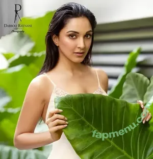 Kiara Advani / kiaraaliaadvani nude photo #0042
