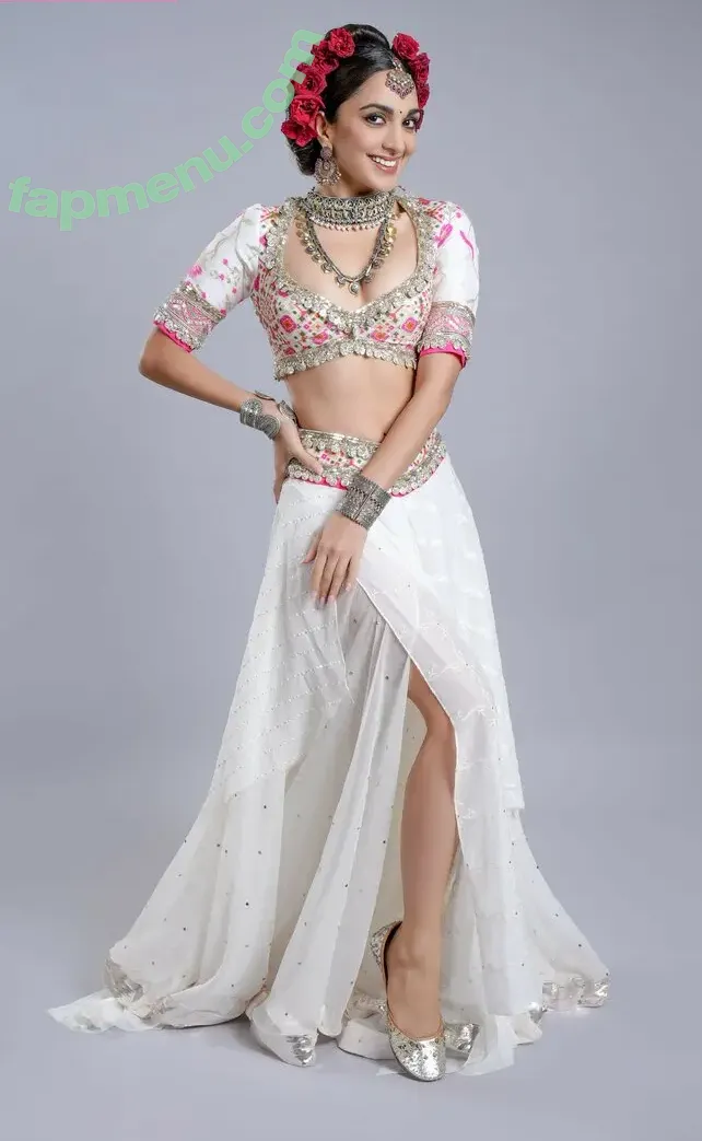 Kiara Advani nude photo #0053 (kiaraaliaadvani)