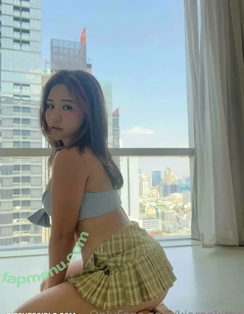 Kiaraakitty nude photo #0684 (Kiaraakitty)