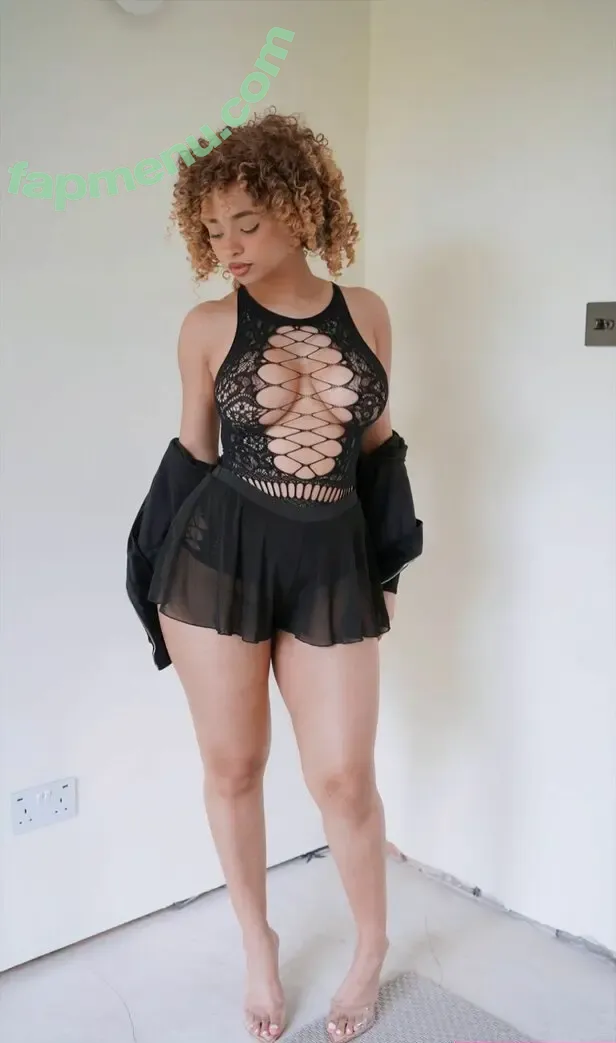 KiaraPeachy nude photo #0045 (kiarapeachlegit)