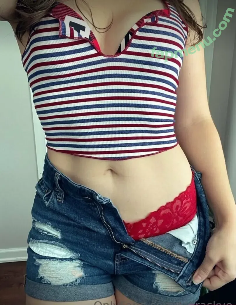 kiaraskyefree nude photo #0018 (kiaraskye.ig)