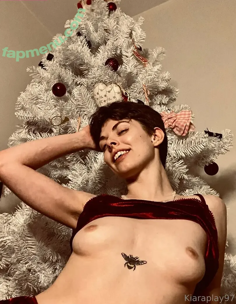 kiaravix77 nude photo #0042 (angelskzoo)