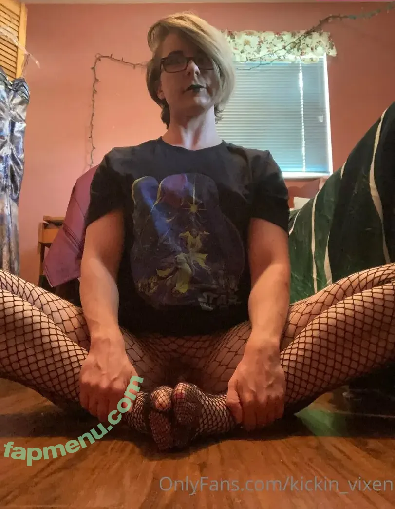 kickin_vixen nude photo #0027 (kickxy_vixen)