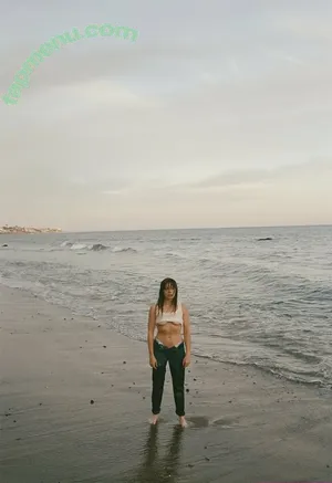  nude photo #0003