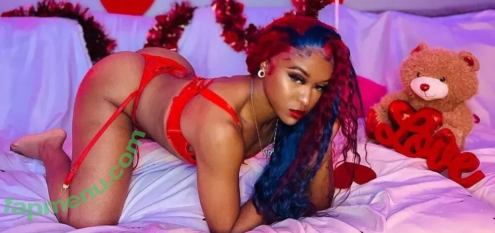 Kiera Hogan nude photo #0008 (AEW Wrestling / HoganKnowsBest3 / hoganknowsbest18 / thekierahogan_)