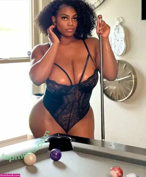  nude photo #0004