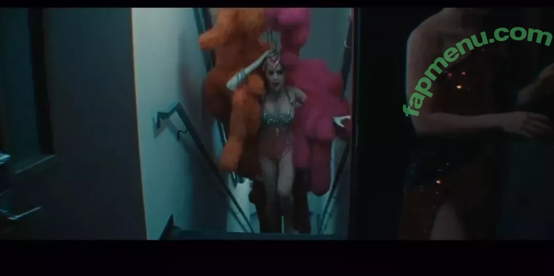 Kiernan Shipka nude photo #2772 (kiernanshipka)