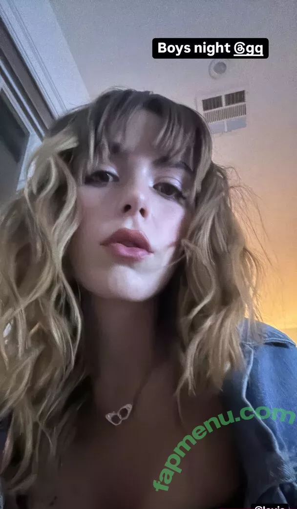 Kiernan Shipka nude photo #2786 (kiernanshipka)