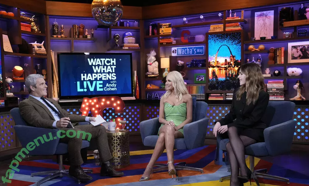 Kiernan Shipka nude photo #2804 (kiernanshipka)