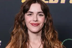 Kiernan Shipka / AdventuresSabrina / kiernanshipka nude photo #3372