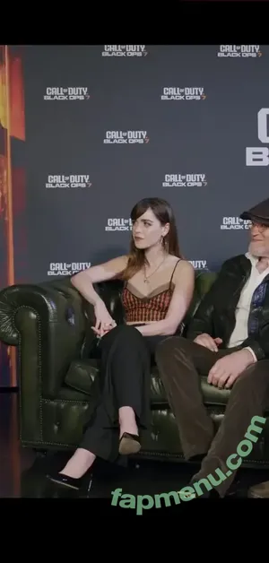 Kiernan Shipka / AdventuresSabrina / kiernanshipka nude photo #3463