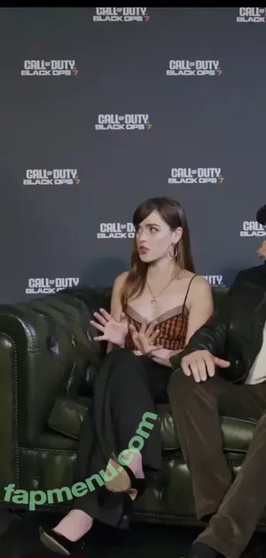 Kiernan Shipka / AdventuresSabrina / kiernanshipka nude photo #3470