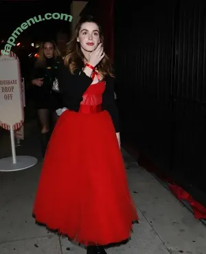 Kiernan Shipka / AdventuresSabrina / kiernanshipka nude photo #3537