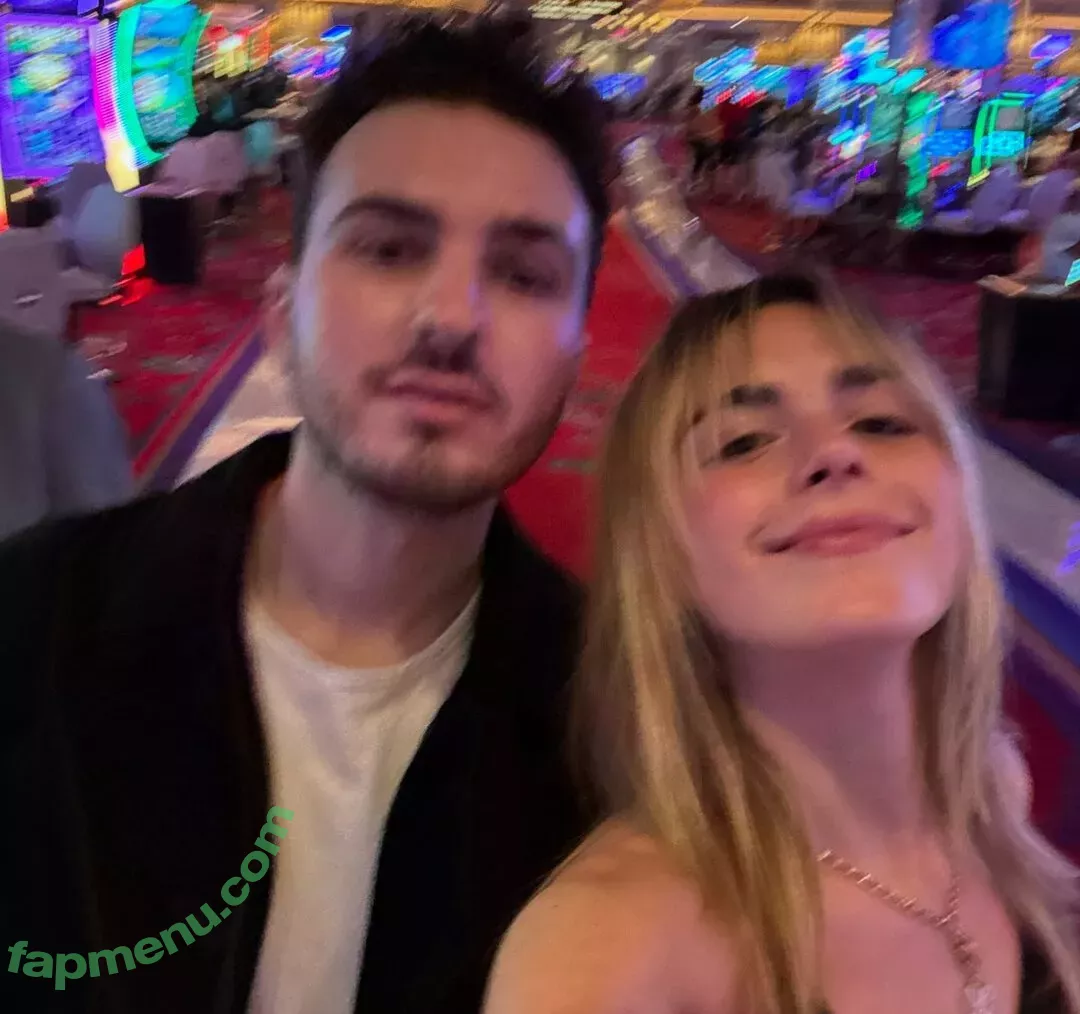 Kiernan Shipka nude photo #3042 (AdventuresSabrina / kiernanshipka)