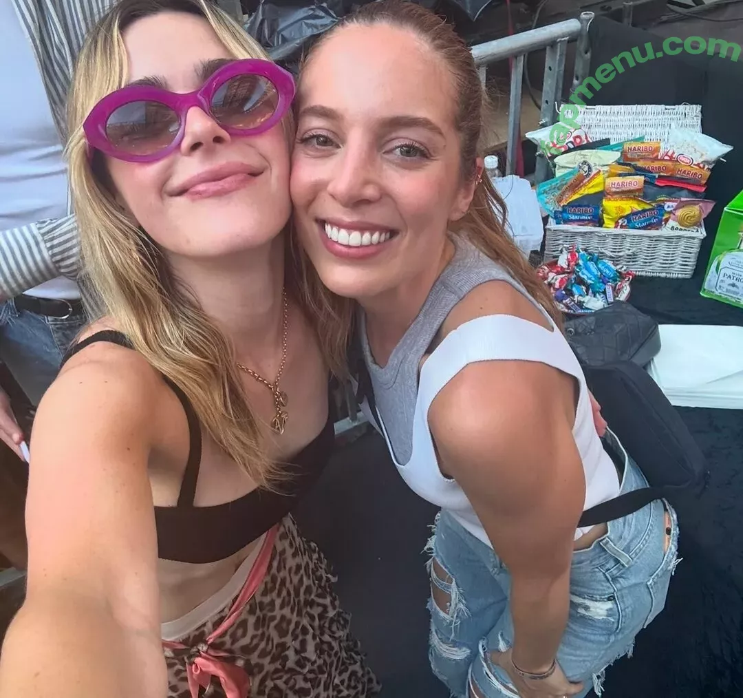 Kiernan Shipka nude photo #3053 (AdventuresSabrina / kiernanshipka)