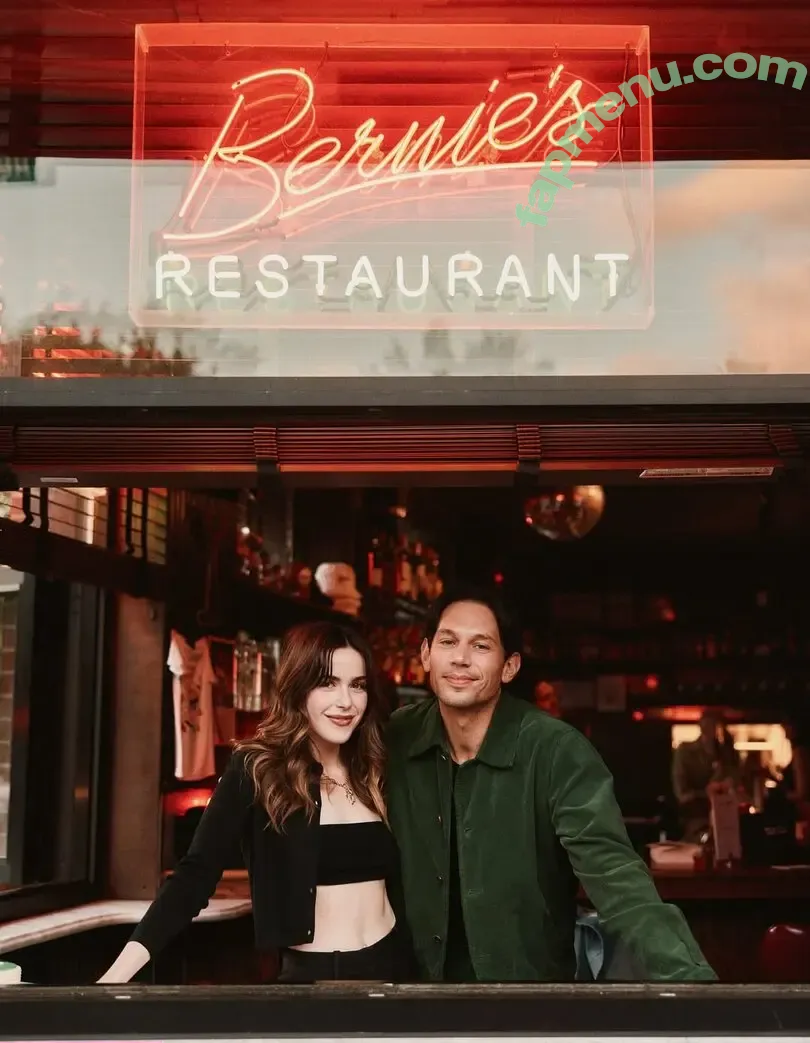 Kiernan Shipka nude photo #3328 (AdventuresSabrina / kiernanshipka)