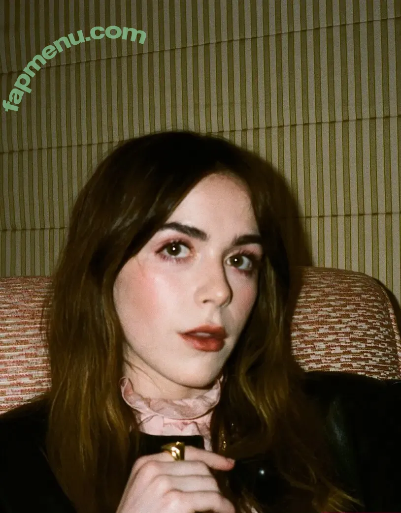 Kiernan Shipka nude photo #3356 (AdventuresSabrina / kiernanshipka)