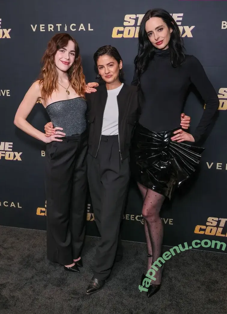 Kiernan Shipka nude photo #3363 (AdventuresSabrina / kiernanshipka)