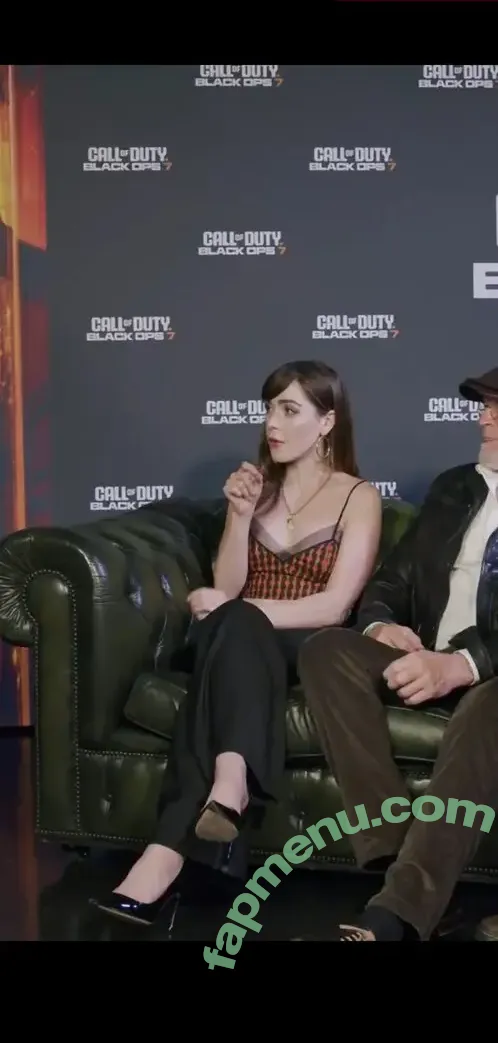 Kiernan Shipka nude photo #3442 (AdventuresSabrina / kiernanshipka)