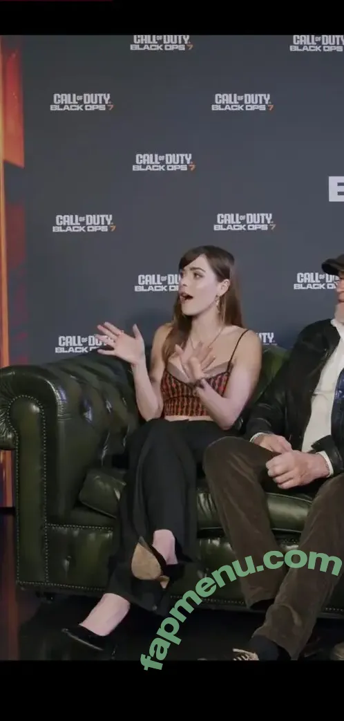 Kiernan Shipka nude photo #3447 (AdventuresSabrina / kiernanshipka)