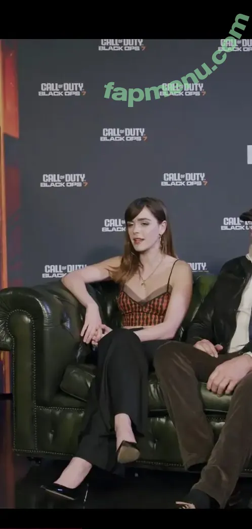 Kiernan Shipka nude photo #3456 (AdventuresSabrina / kiernanshipka)