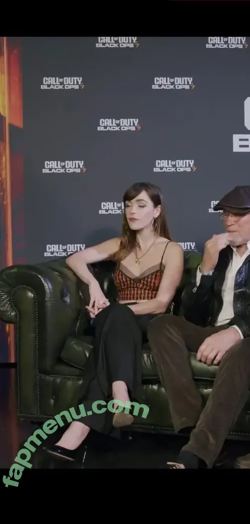 Kiernan Shipka nude photo #3462 (AdventuresSabrina / kiernanshipka)