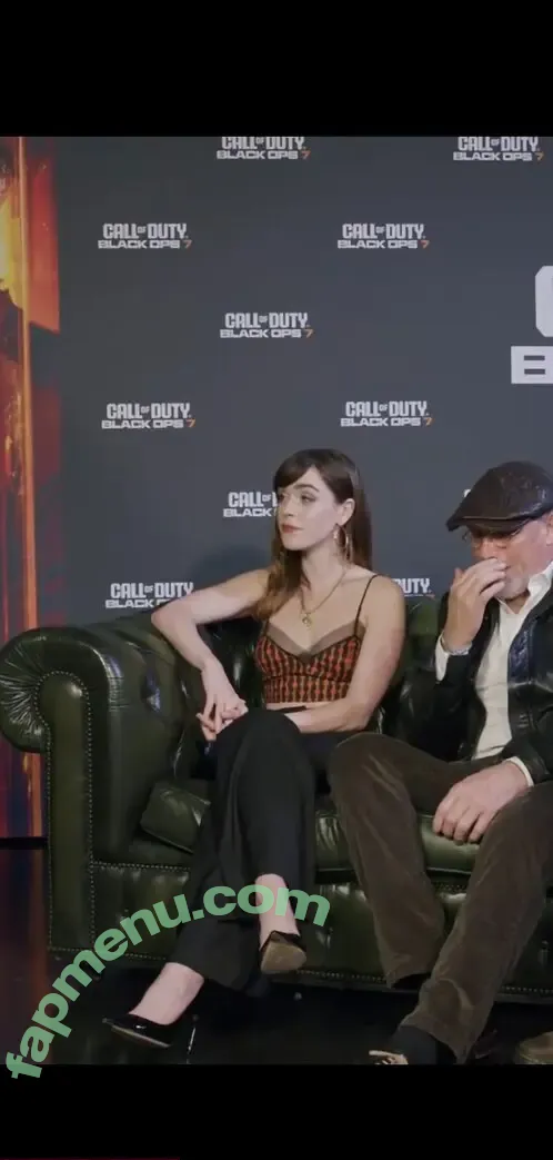 Kiernan Shipka nude photo #3464 (AdventuresSabrina / kiernanshipka)