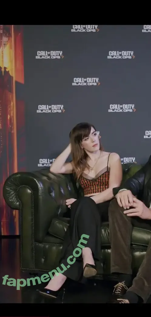 Kiernan Shipka nude photo #3465 (AdventuresSabrina / kiernanshipka)