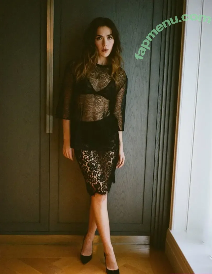 Kiernan Shipka nude photo #3490 (AdventuresSabrina / kiernanshipka)