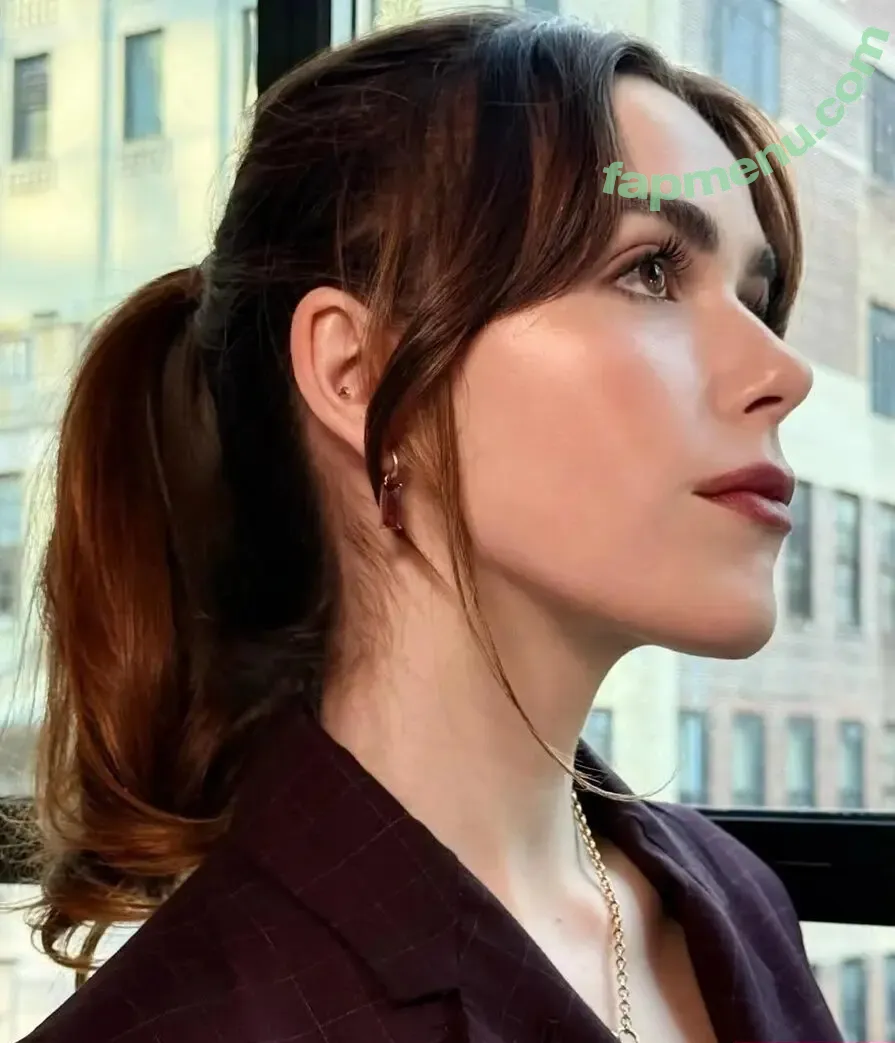 Kiernan Shipka nude photo #3603 (kiernanshipka)