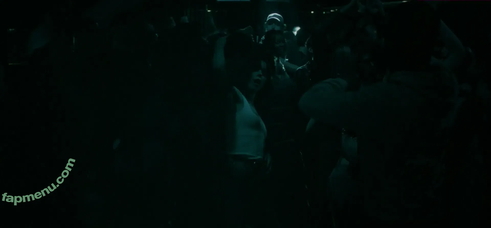 Kiernan Shipka nude photo #3632 (kiernanshipka)