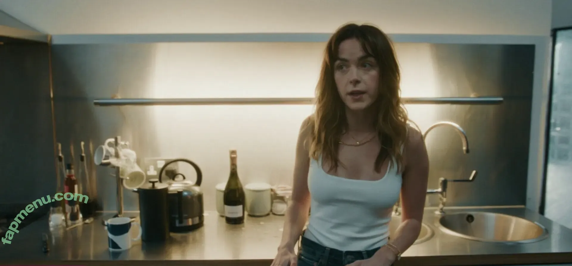 Kiernan Shipka nude photo #3641 (kiernanshipka)