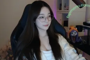 Kiittwy / Athena nude photo #0039