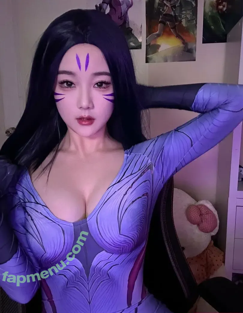 Kiittwy nude photo #0007 (Athena)