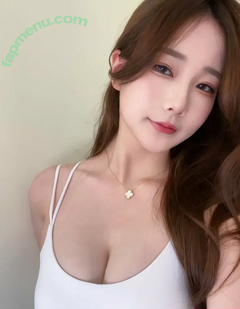 Kiittwy nude photo #0016 (Athena)